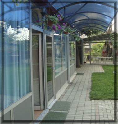 Motel Le Village Скоп'є Екстер'єр фото